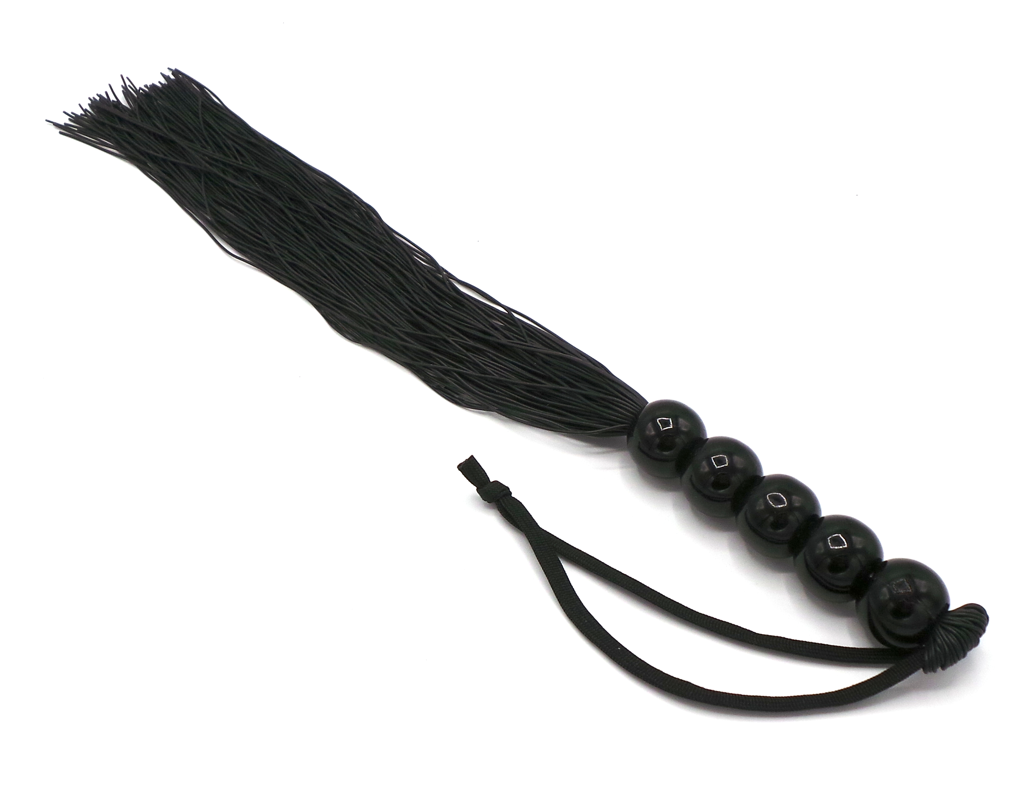 Genitalpeitsche mit Silikonriemen – Schwarze BDSM Peitsche für Intimspiele Schwarze Genitalpeitsche mit mehreren flexiblen Silikonriemen und rutschfestem Griff mit Handschlaufe